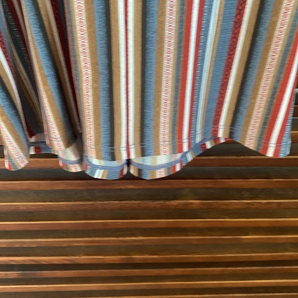 Stripe halter top - Picture 2 of 6